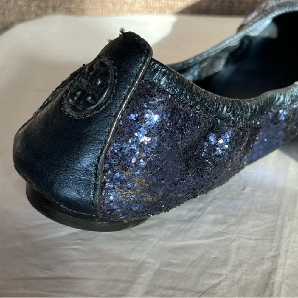 Tory Burch‎ Blue Sparkle Ballet Flats Womens Size 7.5 Leather Sole Slip On Logo